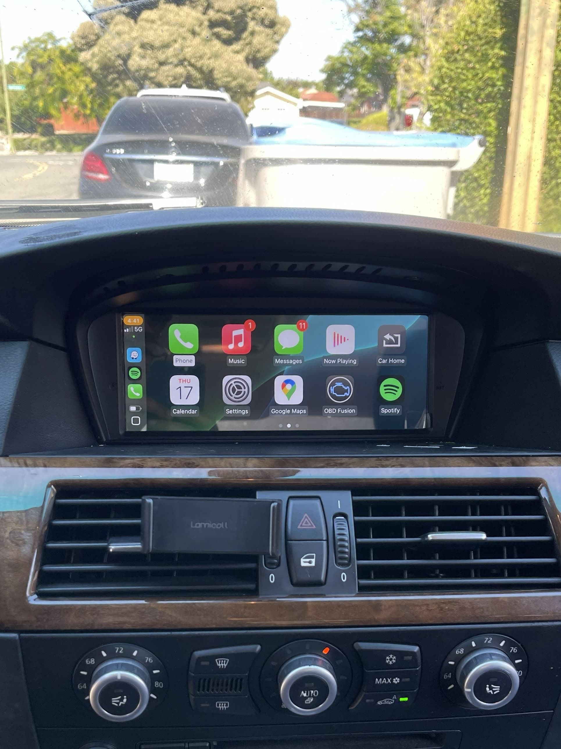 Apple CarPlay & Android Auto